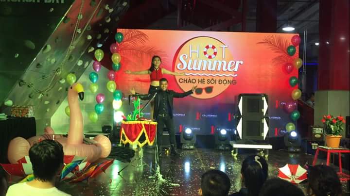 Biểu diễn các show ảo thuật trên khắp cả nước